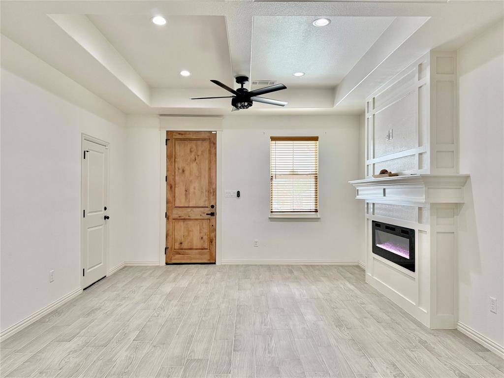 Granbury, TX 76048,5609 San Jacinto Drive