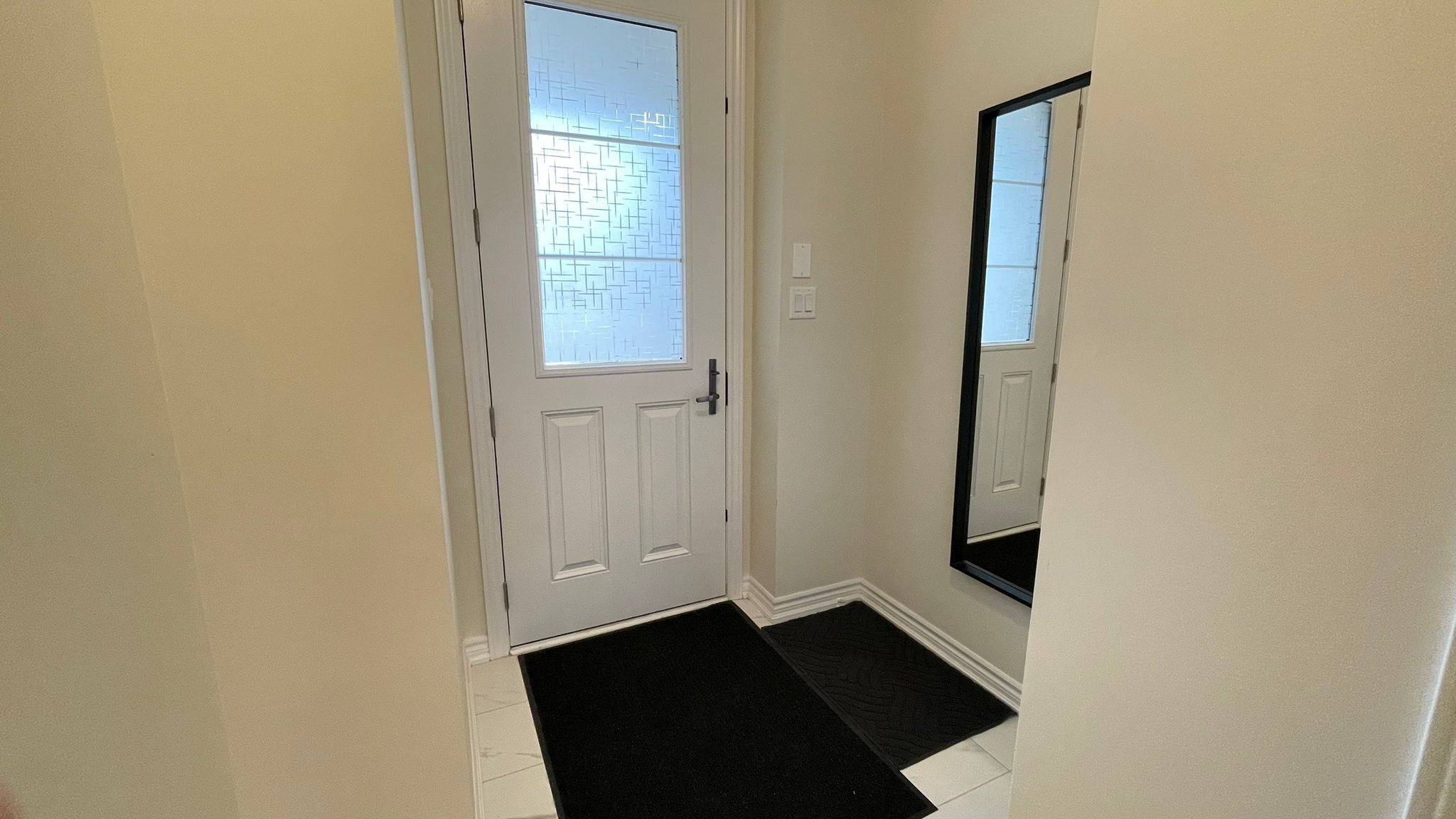 Burlington, ON L7P 0V8,2090 Coppenwood Common