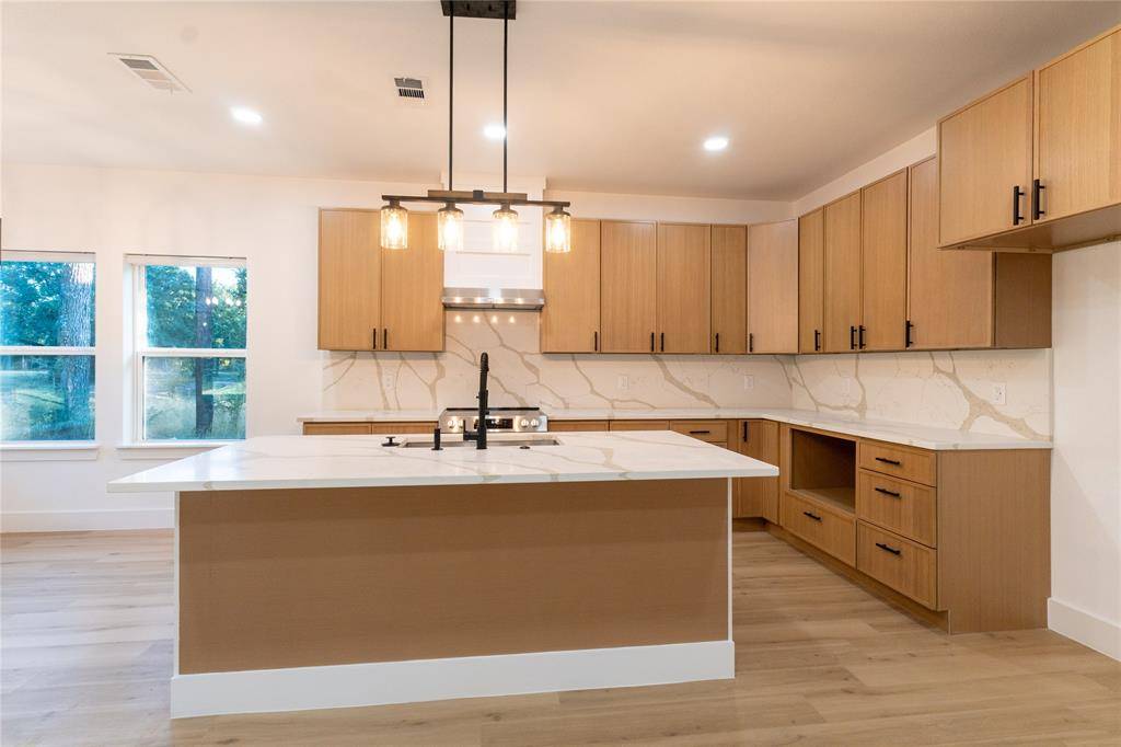 Enchanted Oaks, TX 75156,6131 Inca Drive