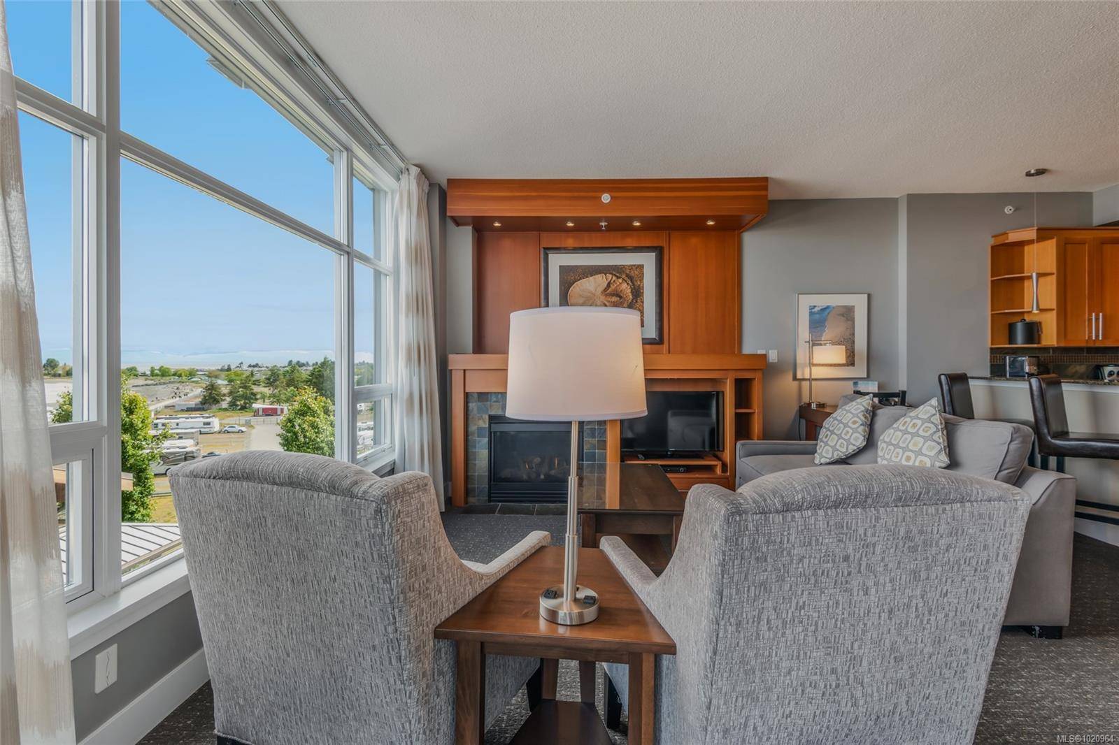 Parksville, BC V9P 2H5,181 Beachside Dr #501/502C