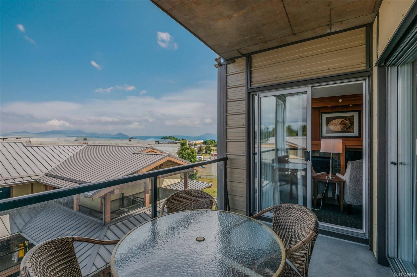 Parksville, BC V9P 2H5,181 Beachside Dr #501/502C