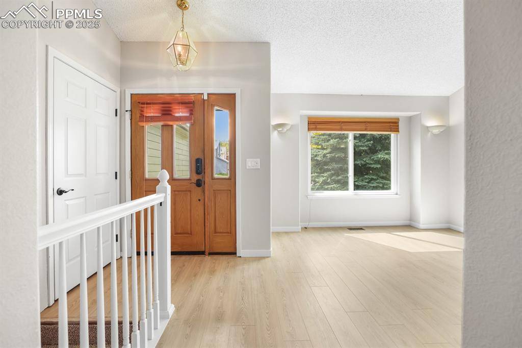 Colorado Springs, CO 80918,6125 Northwind DR