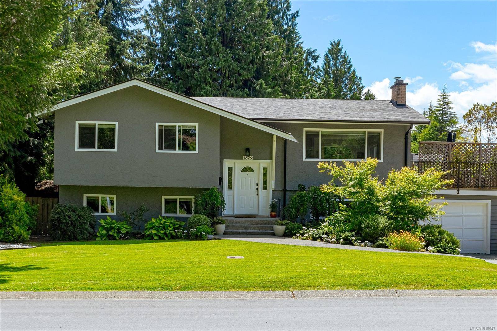 Central Saanich, BC V8M 1K5,1879 Jeffree Rd