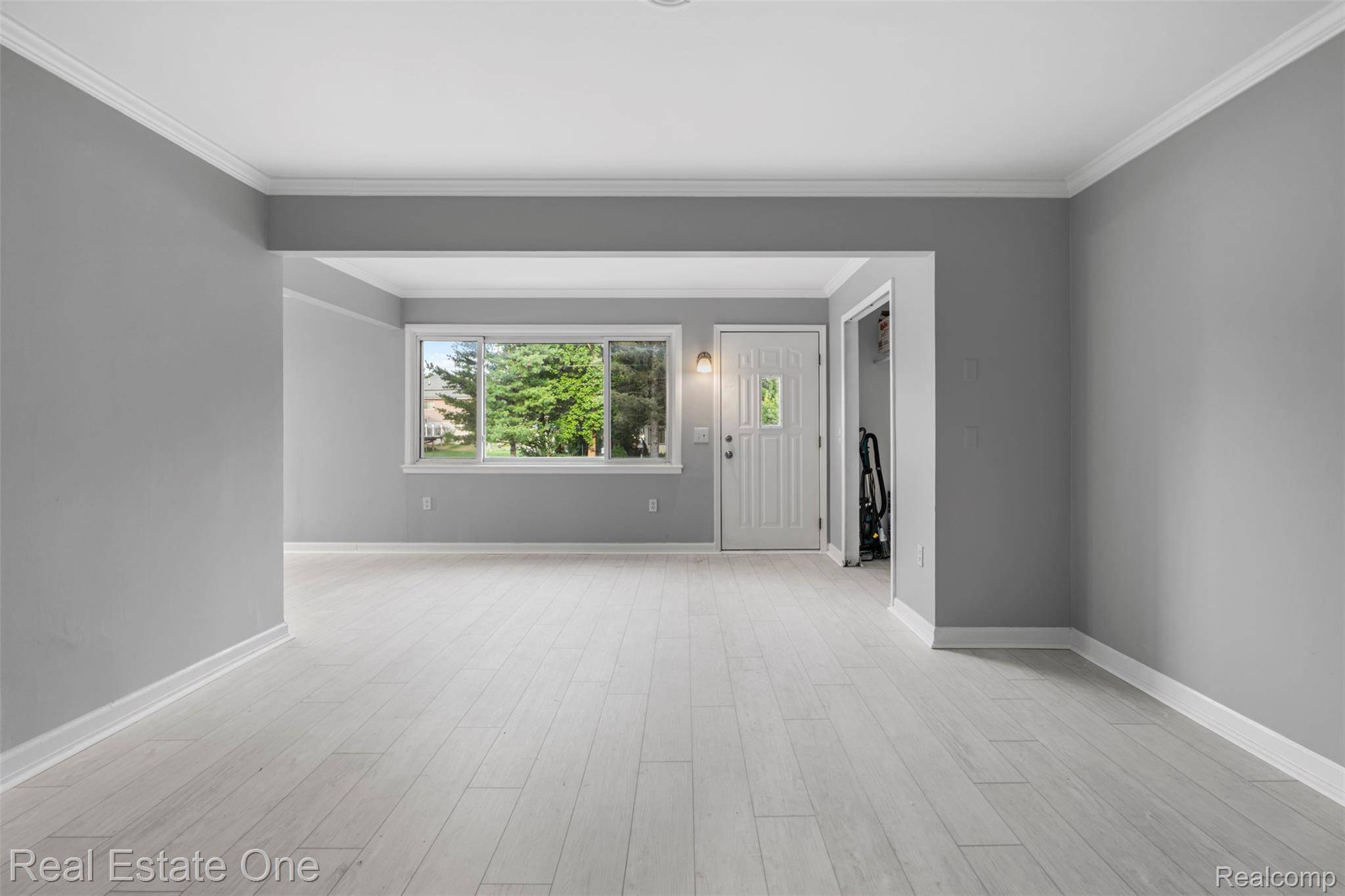 Shelby Twp, MI 48317,48037 Remer AVE