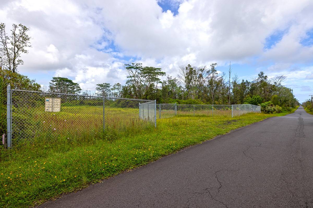 Kurtistown, HI 96760,16-372 AULII ST