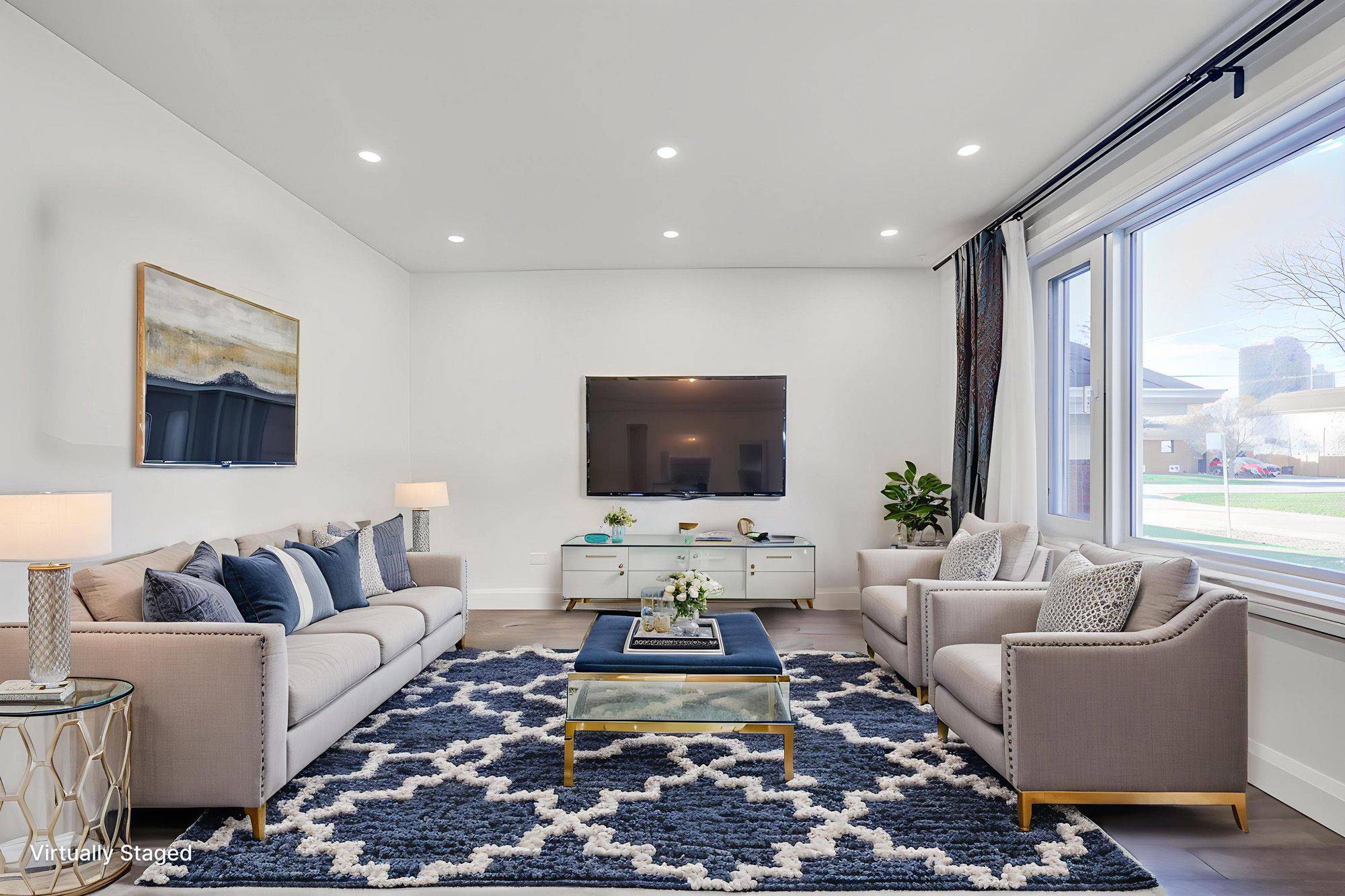 Toronto W08, ON M8Z 3H7,203 Van Dusen BLVD