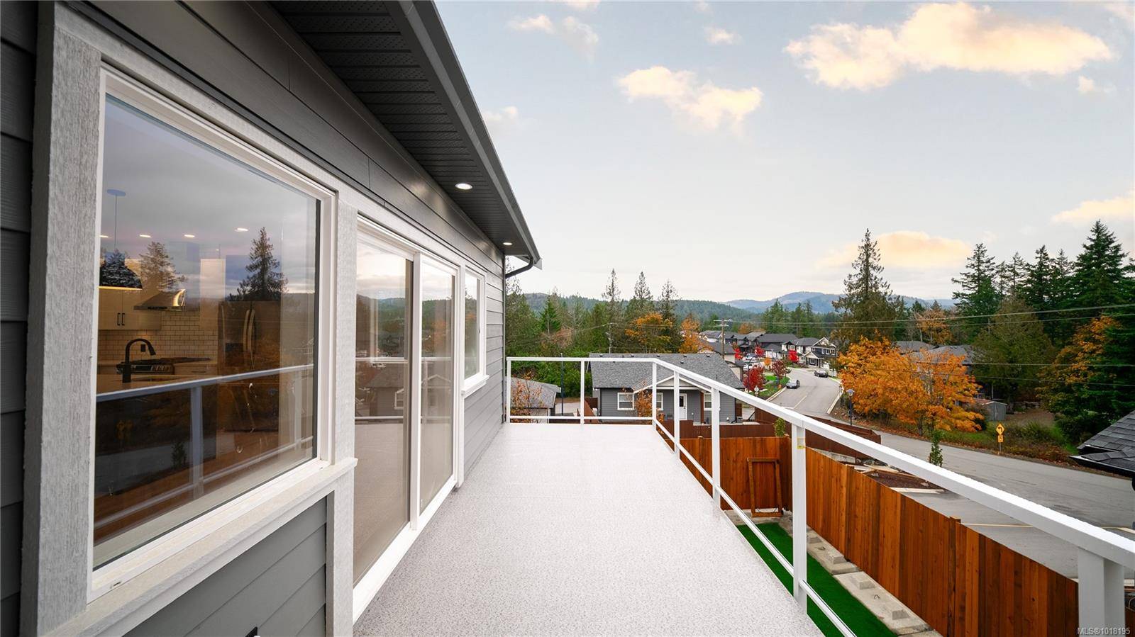 Langford, BC V9C 3X3,858 Tomack Loop