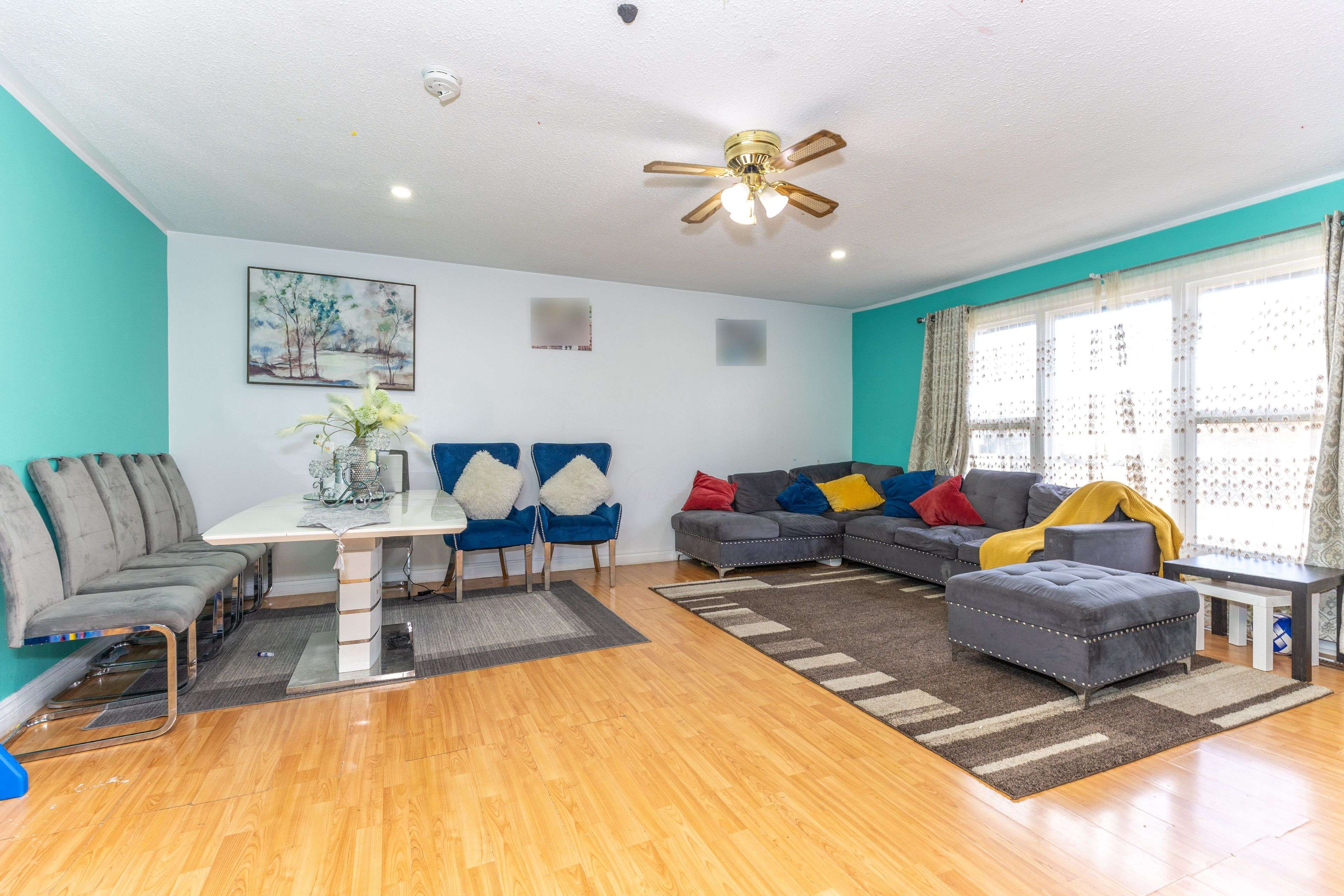 Mississauga, ON L4T 3H7,7610 Anaka DR