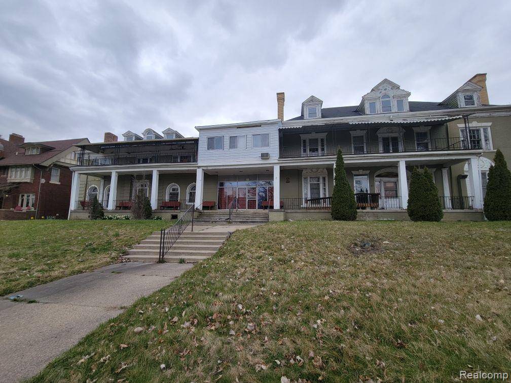Detroit, MI 48207,505 E GRAND BLVD