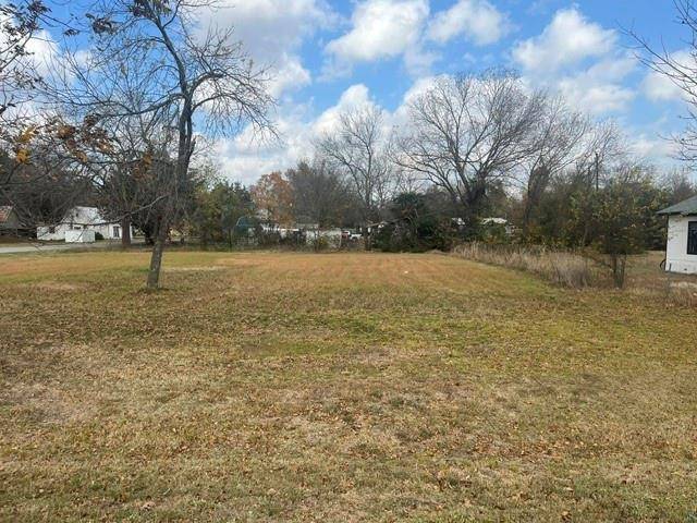 Leonard, TX 75452,400 E Grayson Street