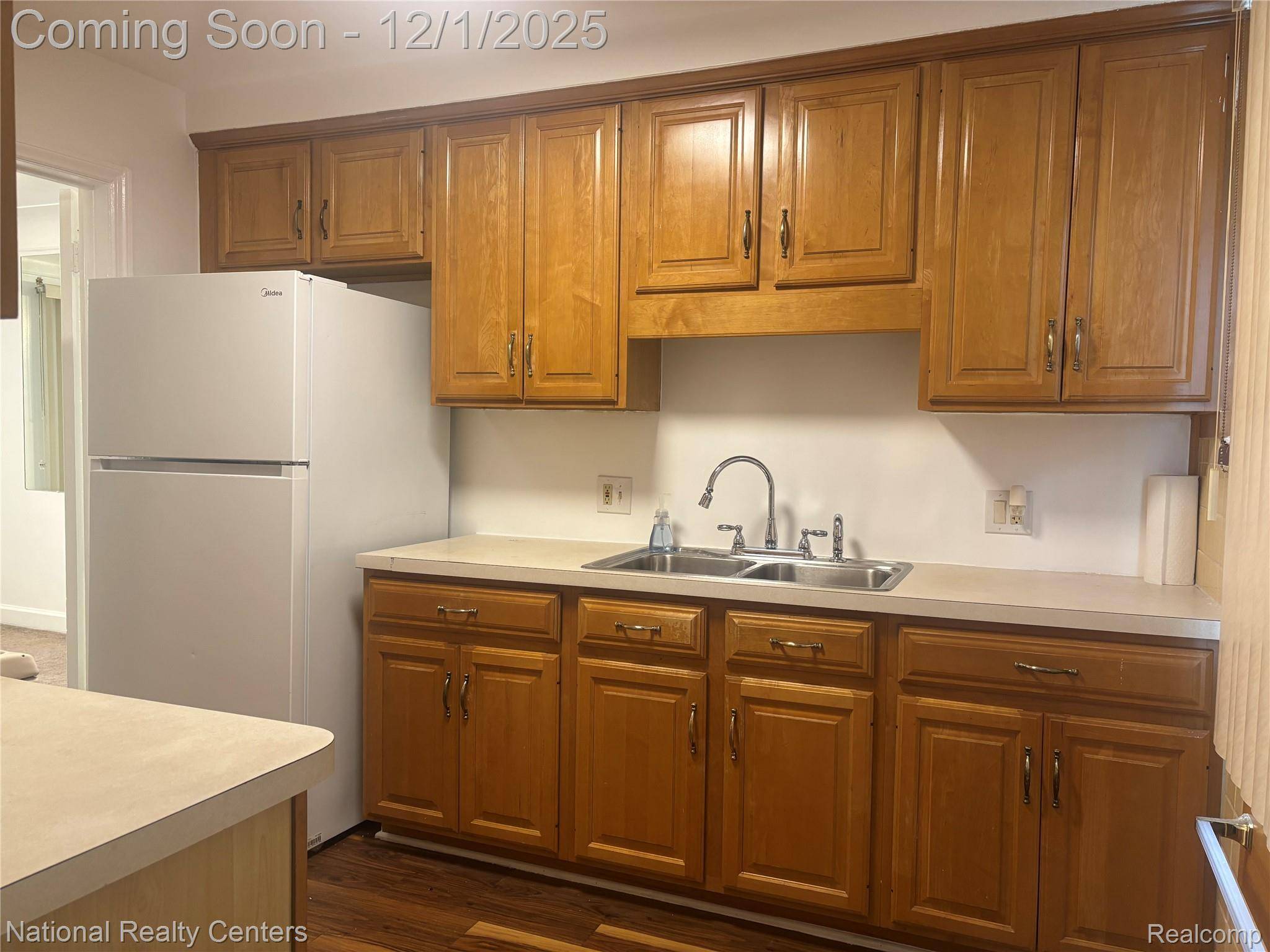 Detroit, MI 48235,17552 Ardmore ST