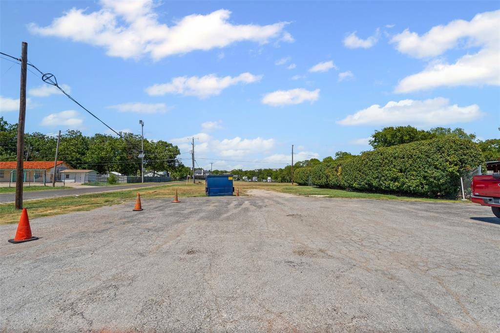 Fort Worth, TX 76116,9534 Camp Bowie West Boulevard