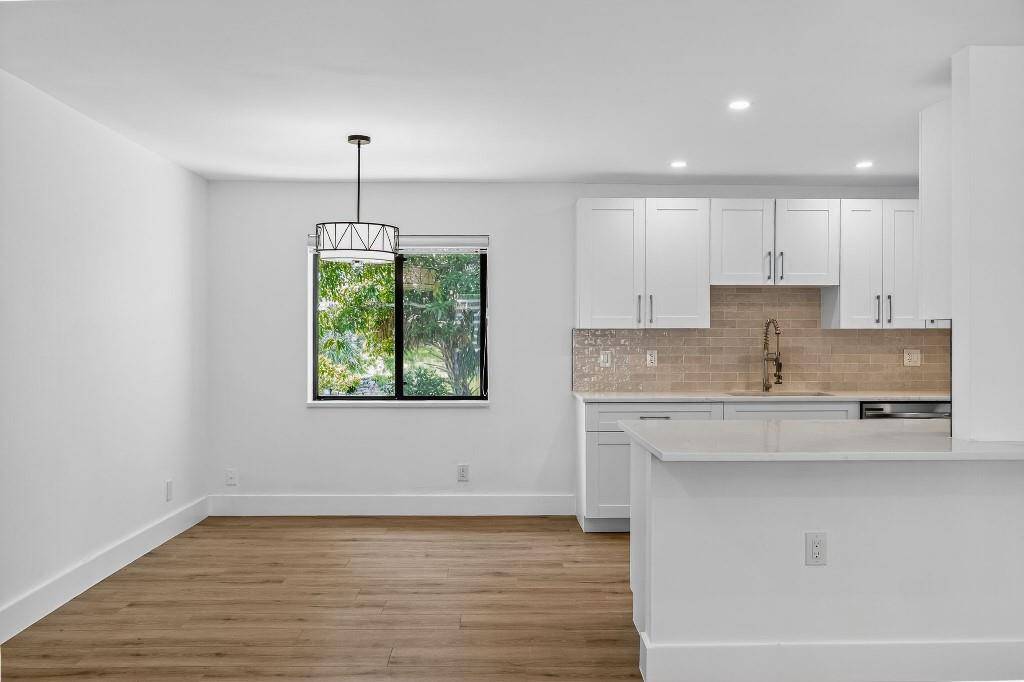 Lauderhill, FL 33313,5020 NW 22nd St