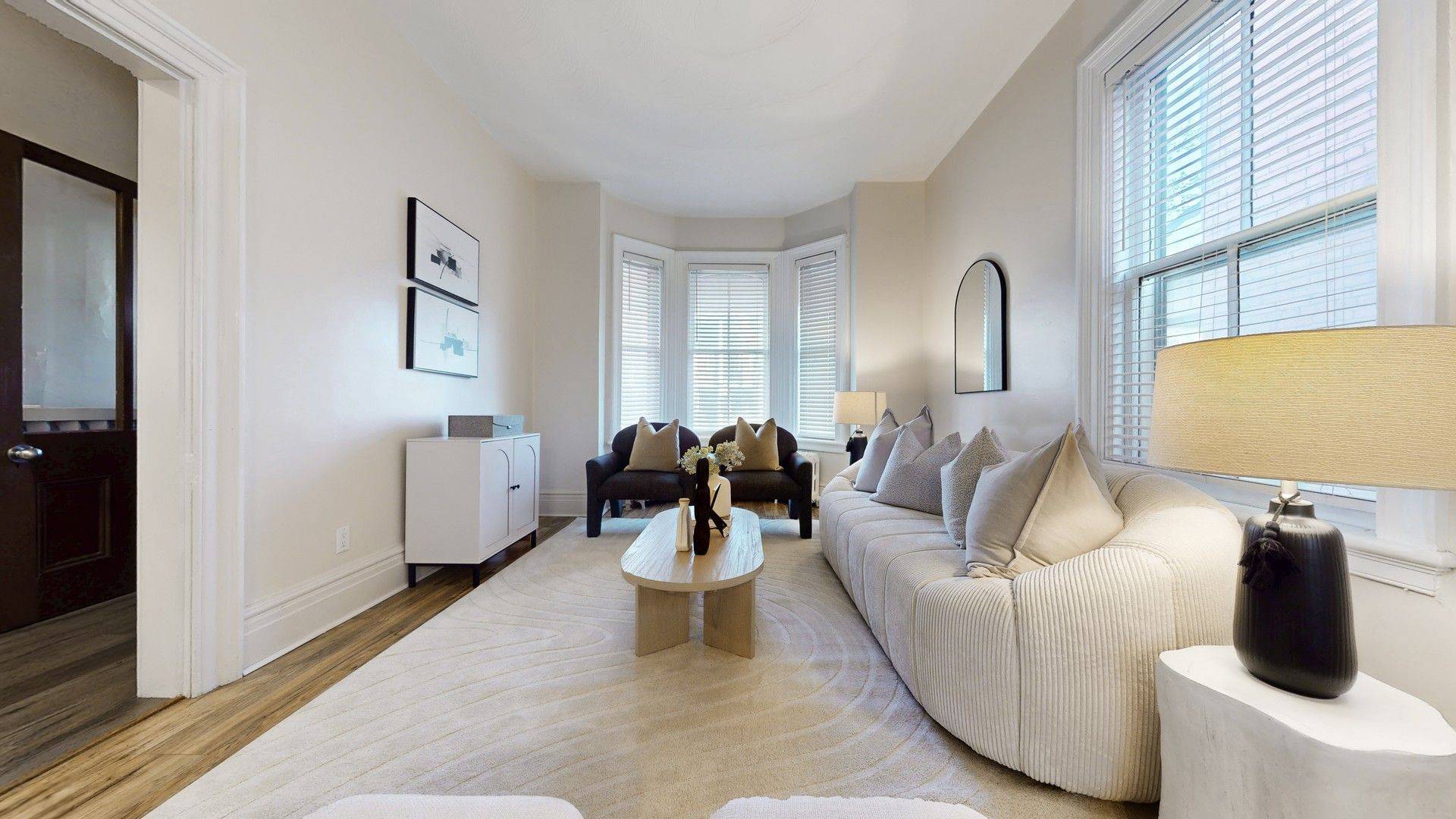 Toronto W01, ON M6K 2R2,68 O'Hara AVE