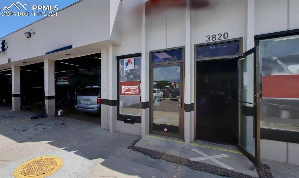 Colorado Springs, CO 80909,3820 E Pikes Peak AVE