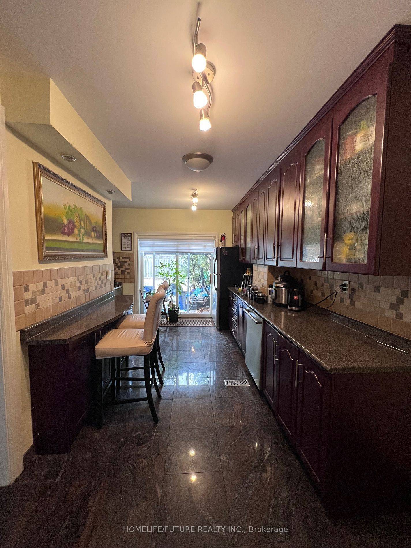 Toronto E01, ON M4K 3R8,606 Pape AVE