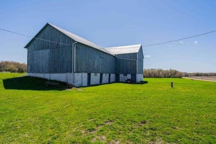 Scugog, ON L0B 1B0,3760 Mckee RD