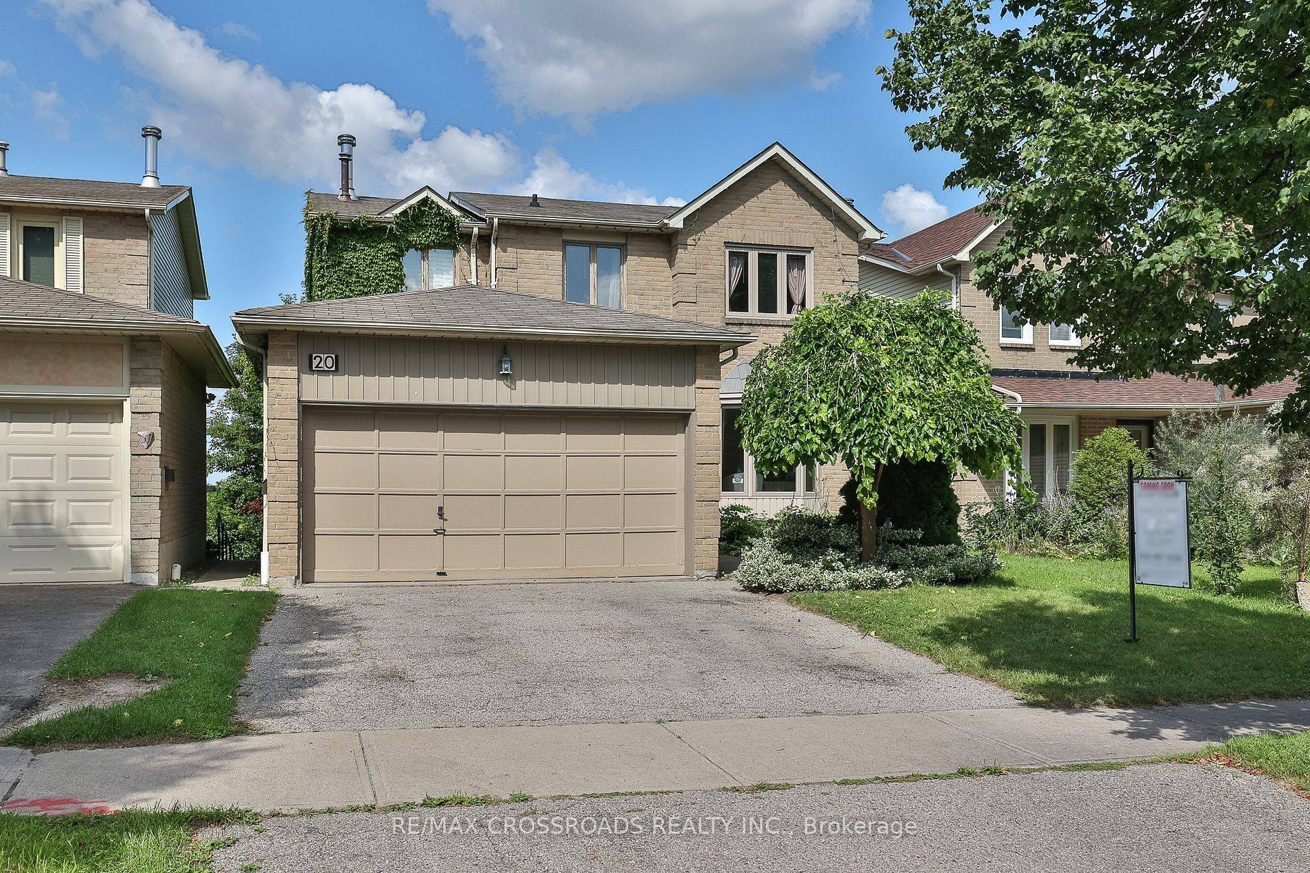 Ajax, ON L1S 6S7,20 Wright CRES #Room 2