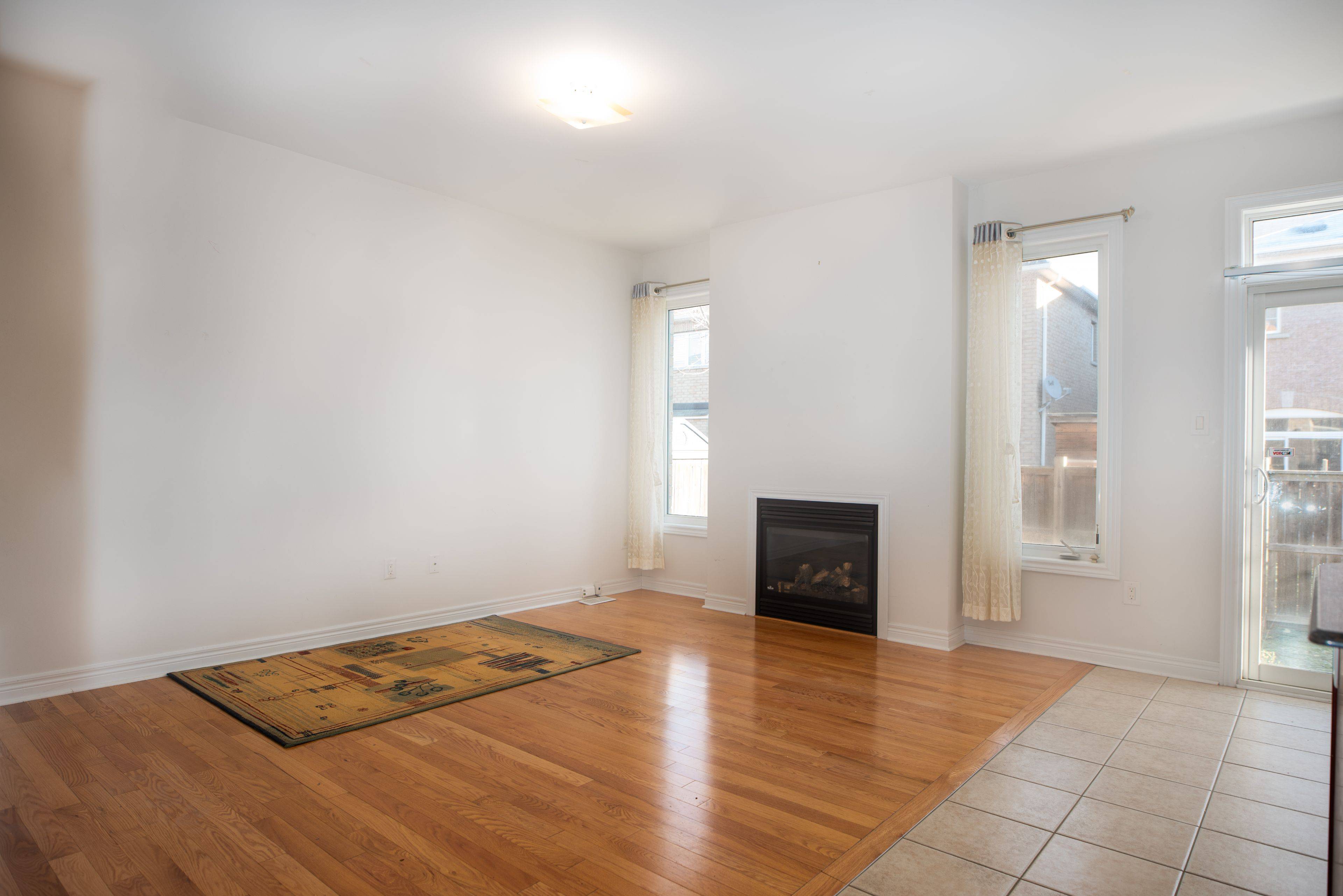 Markham, ON L6E 0N9,69 Maria RD