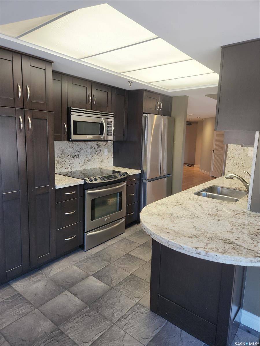 Saskatoon, SK S7K 6X7,424 Spadina CRESCENT E #570