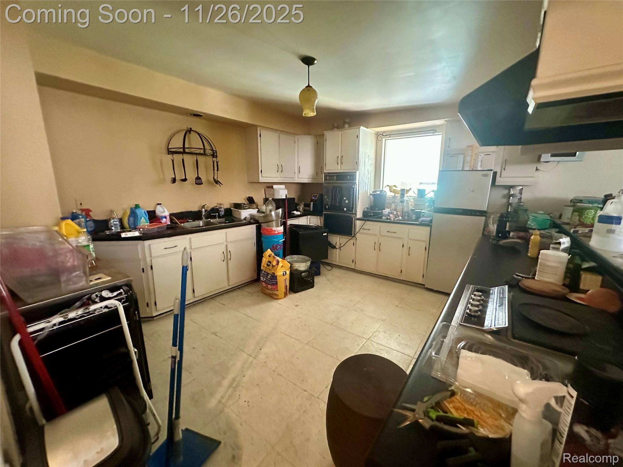 Detroit, MI 48215,3845 Lakewood ST