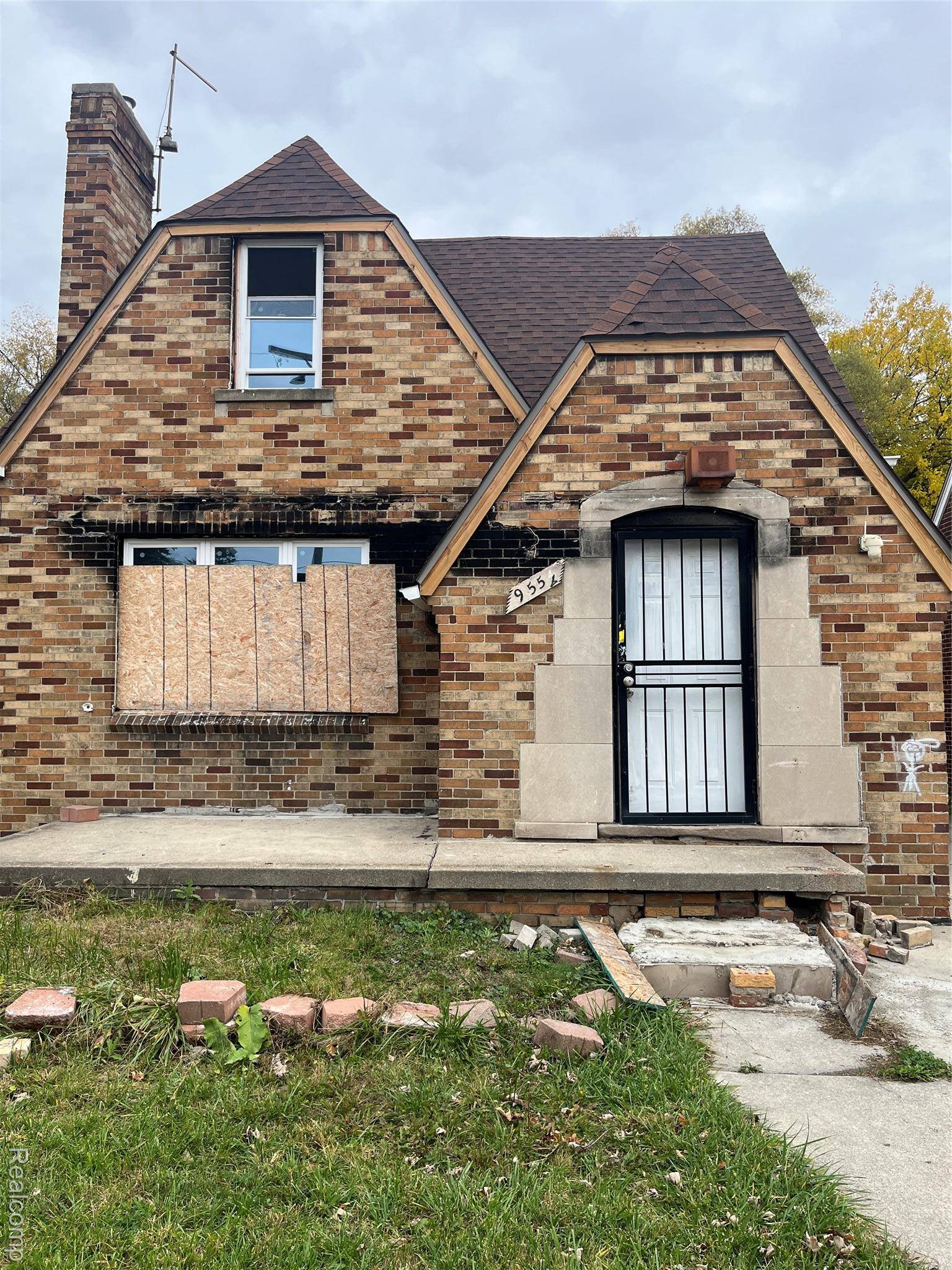 Detroit, MI 48227,9554 Saint Marys ST