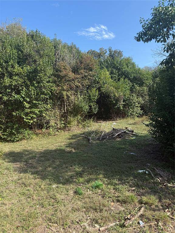 Temple, TX 76501,820 E Avenue Avenue E