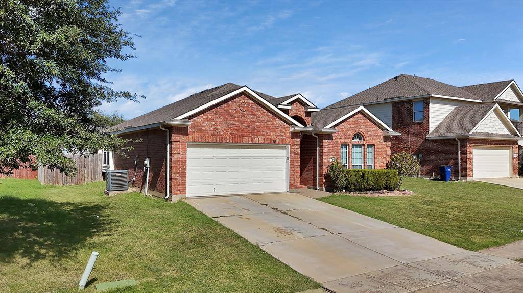 Burleson, TX 76028,900 Pebblecreek Drive