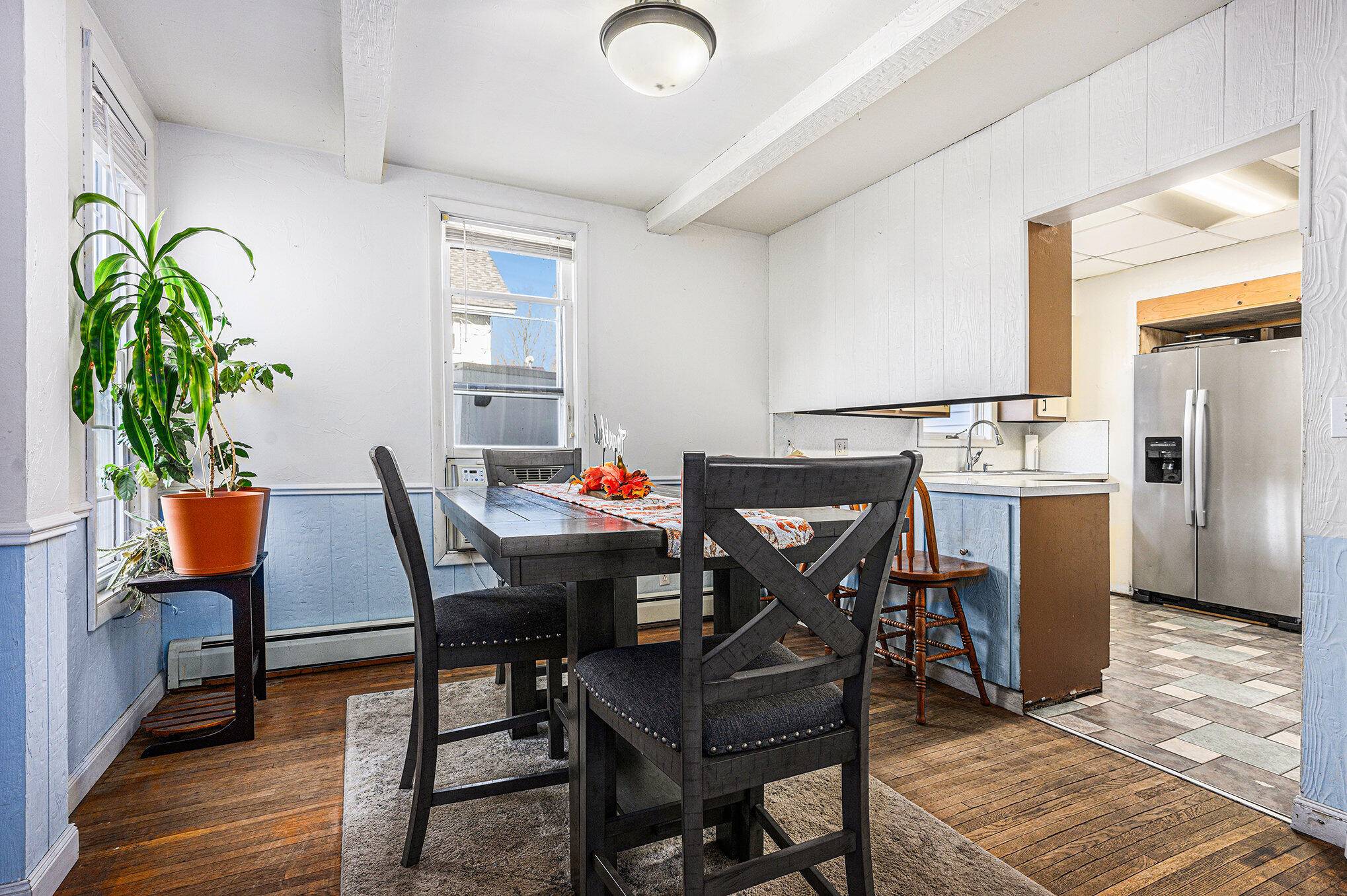 Sturgis, MI 49091,211 N Maple ST