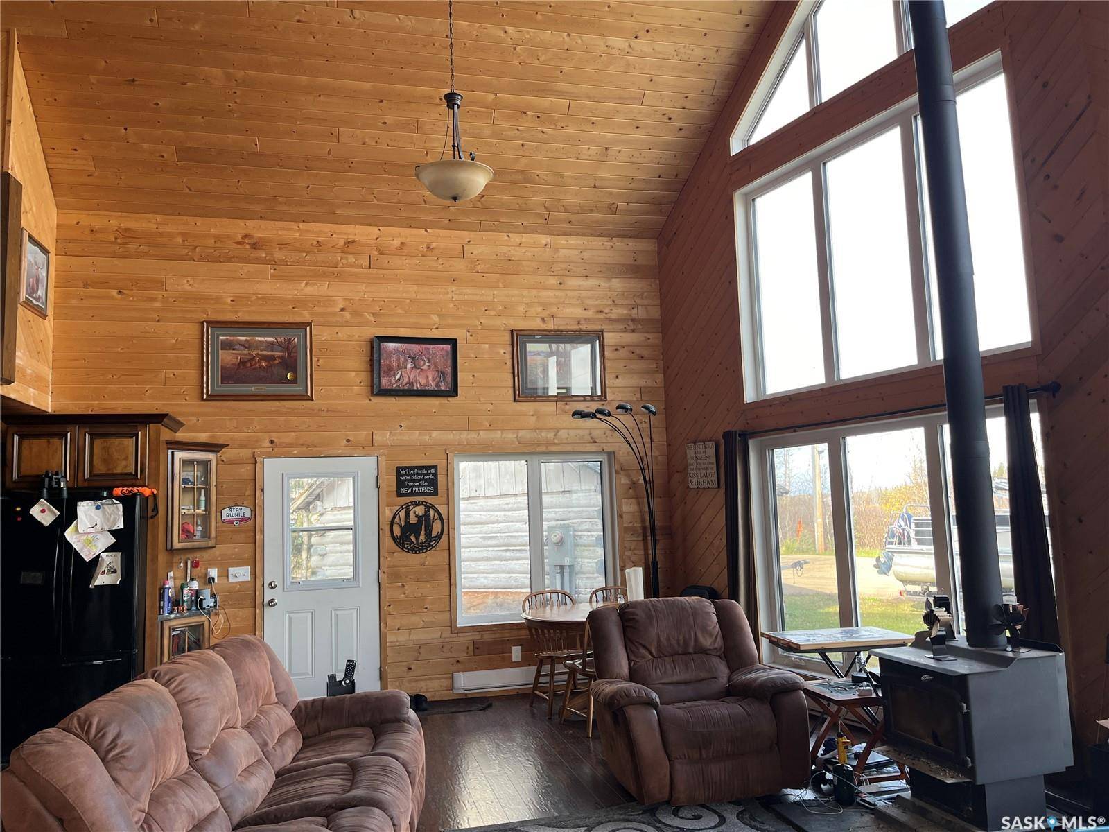 Big River Rm No. 555, SK S0J 0E0,6 Delaronde AVENUE