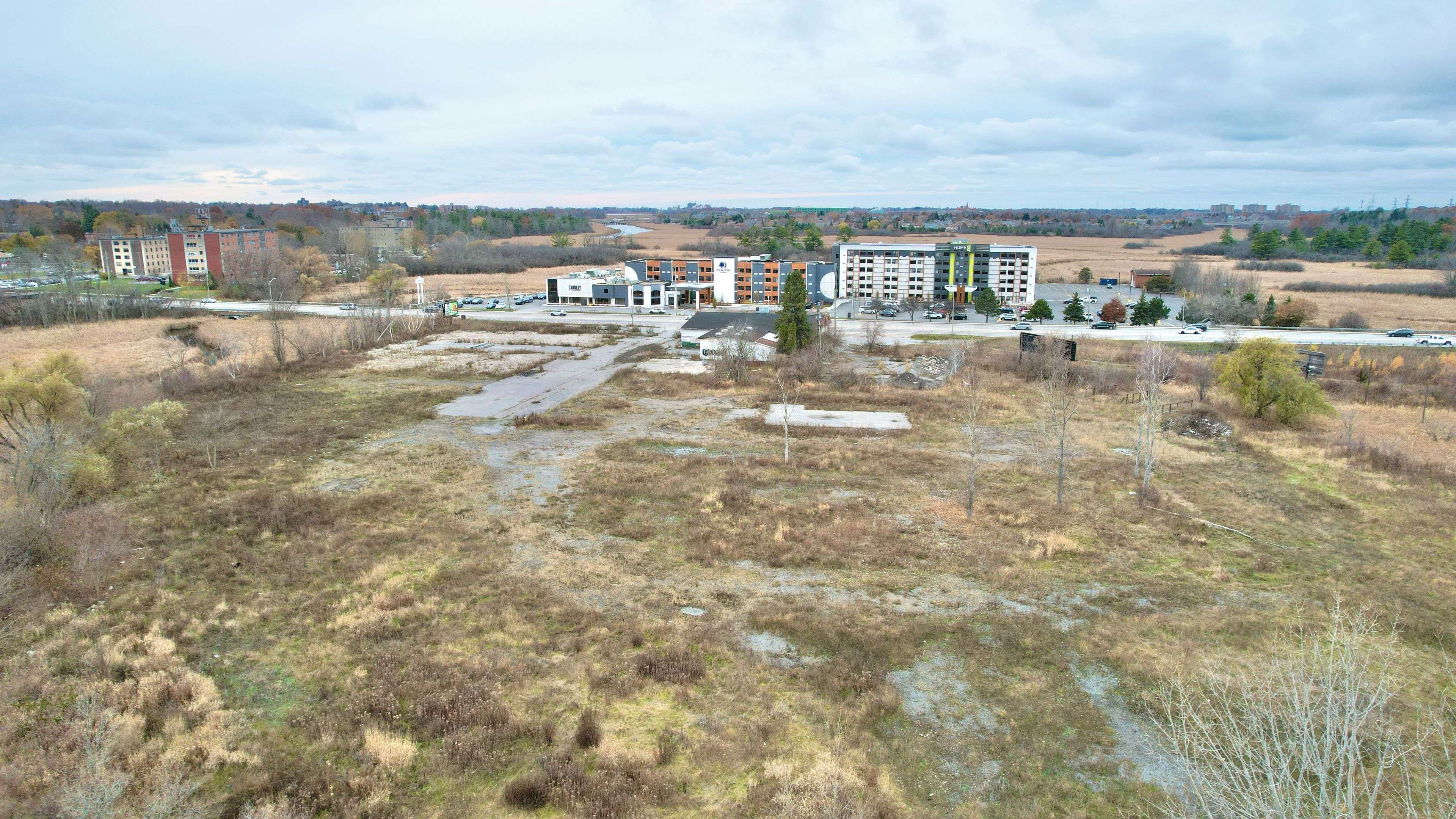 Kingston, ON K7M 9G3,1473 Princess ST