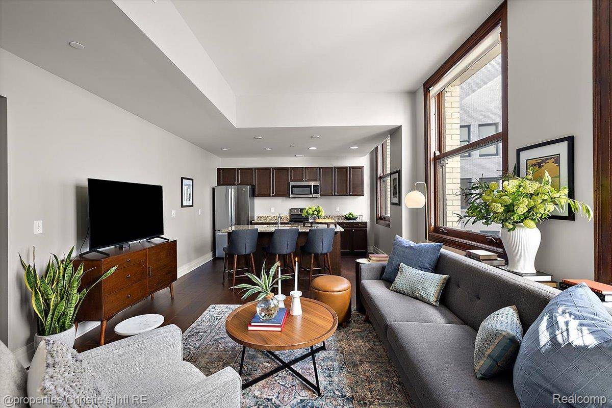 Detroit, MI 48226,1 Park AVE #1504