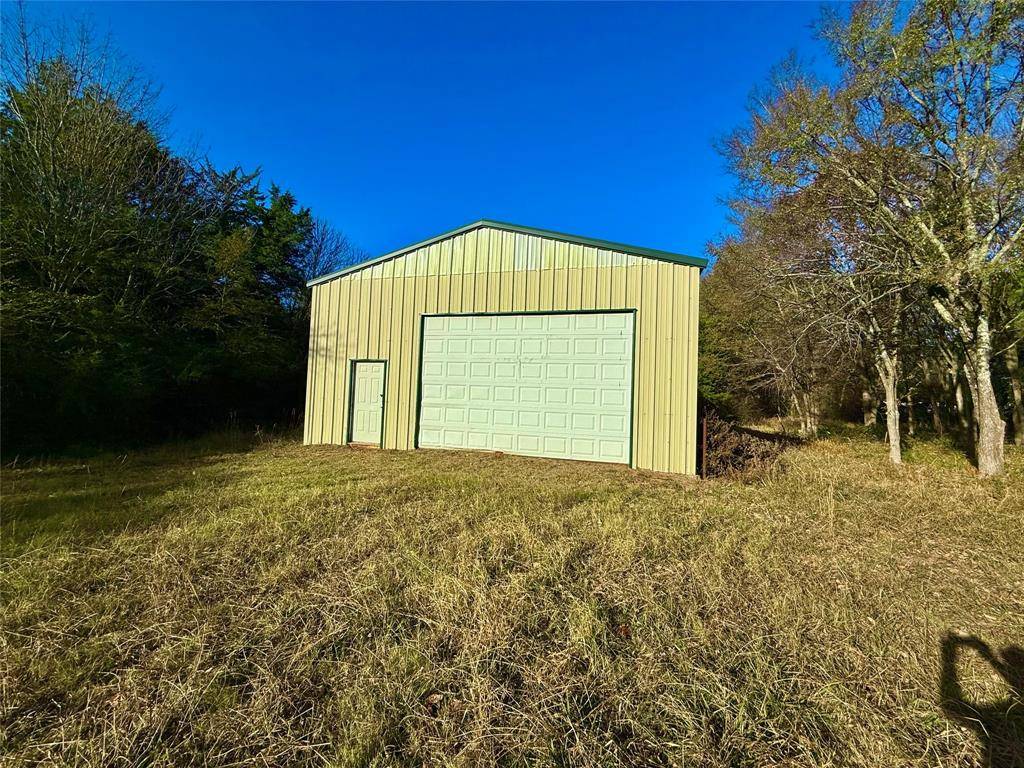 Bonham, TX 75418,264 County Road 1452