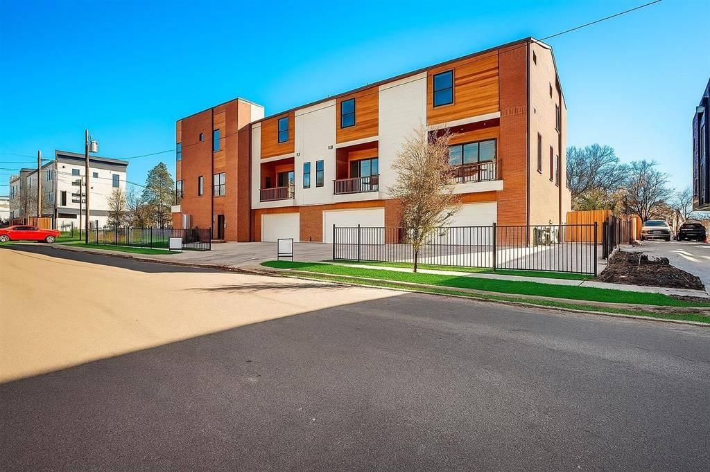 Dallas, TX 75204,1931 N Prairie Avenue #3