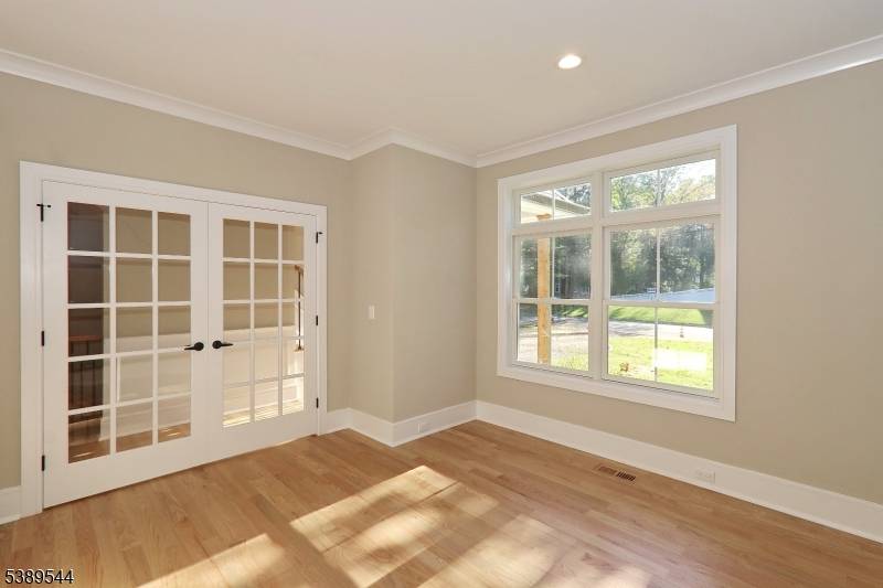 Fanwood Boro, NJ 07023,187 King St