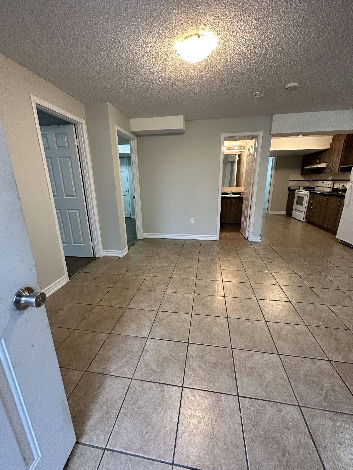 Milton, ON L9T 8M8,350 Kincardine TER #Basement