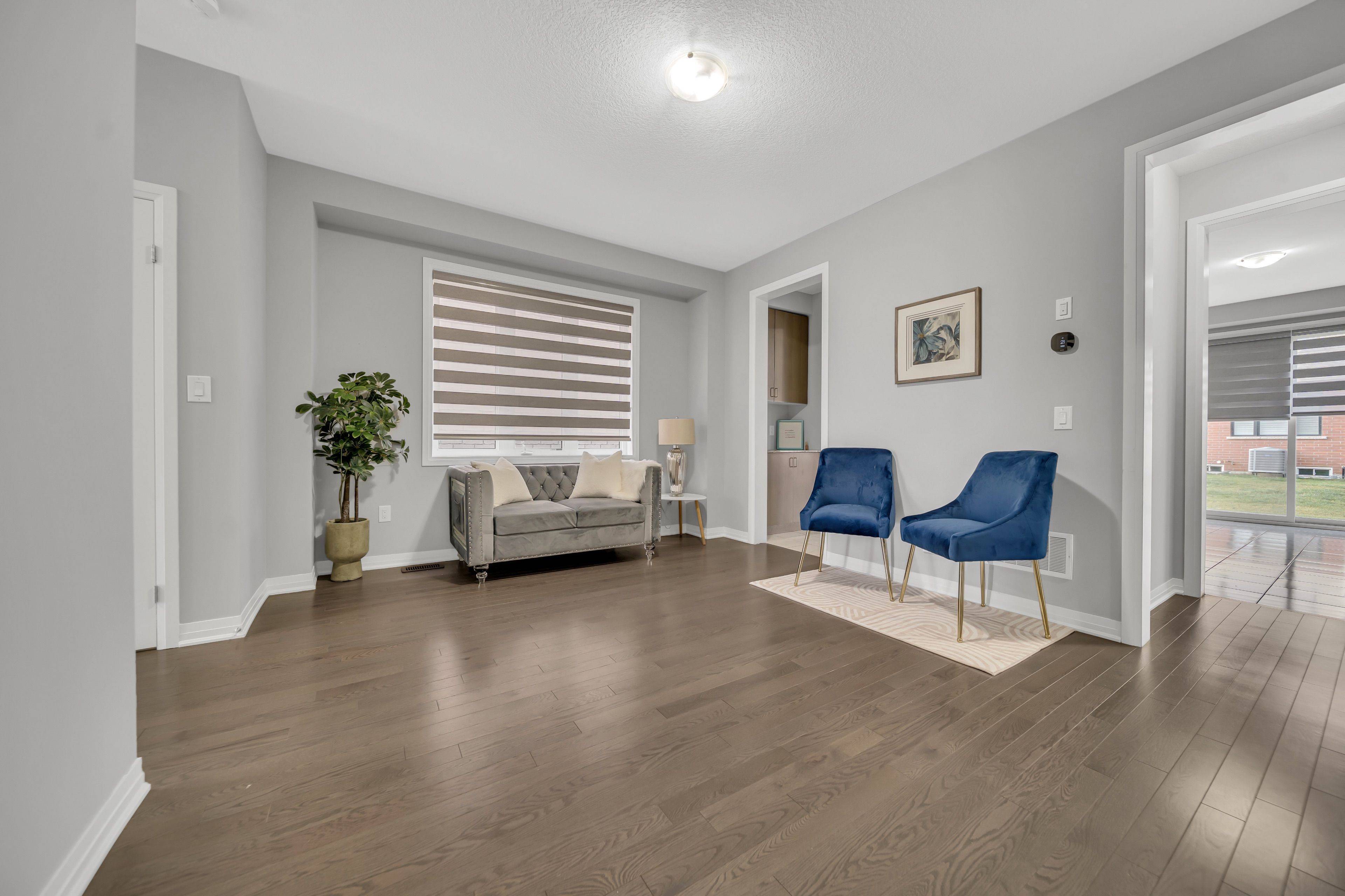 North Dumfries, ON N0B 1E0,22 Rustic Oak TRL