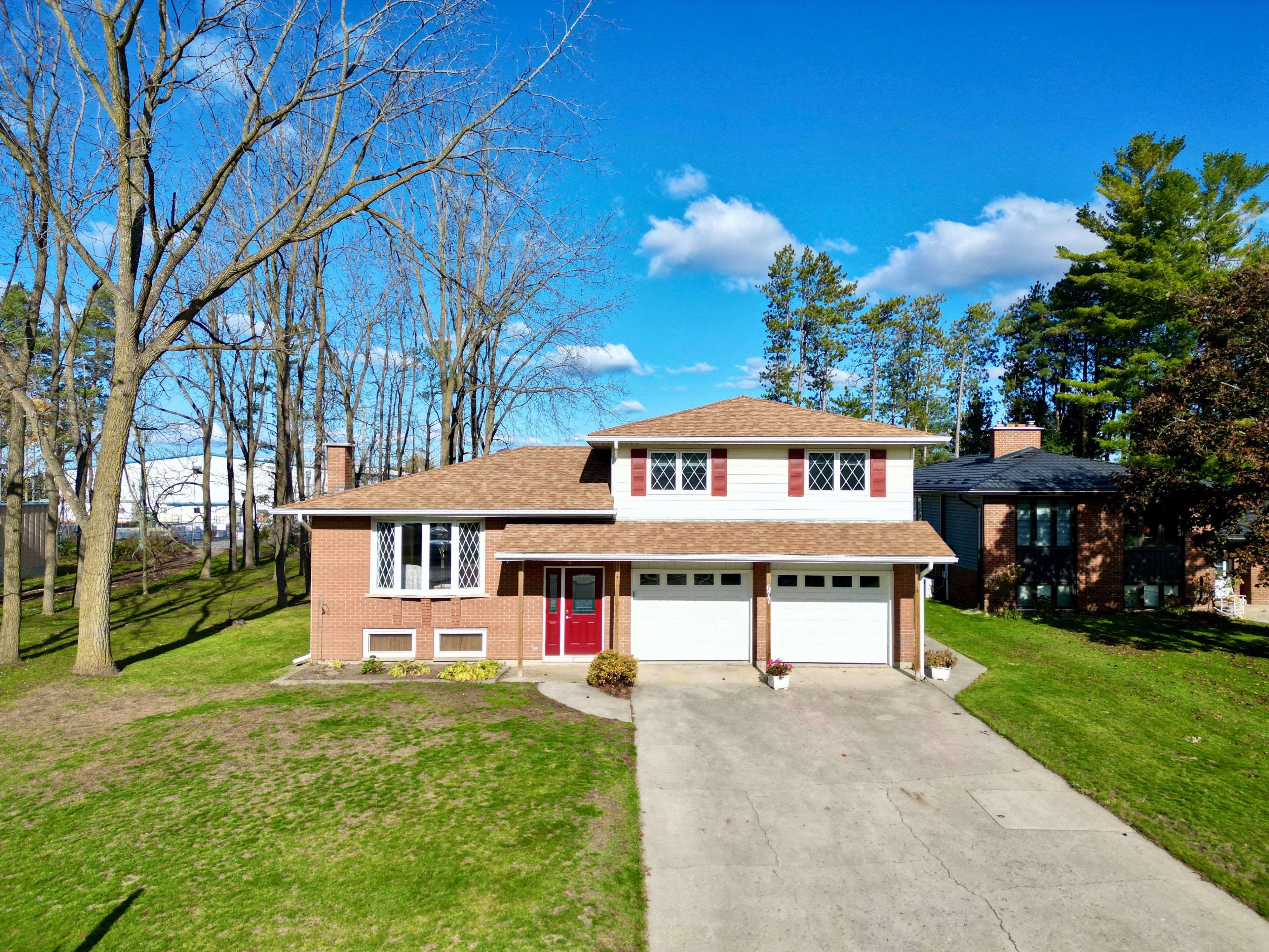 Saugeen Shores, ON N0H 2C3,677 Devonshire RD