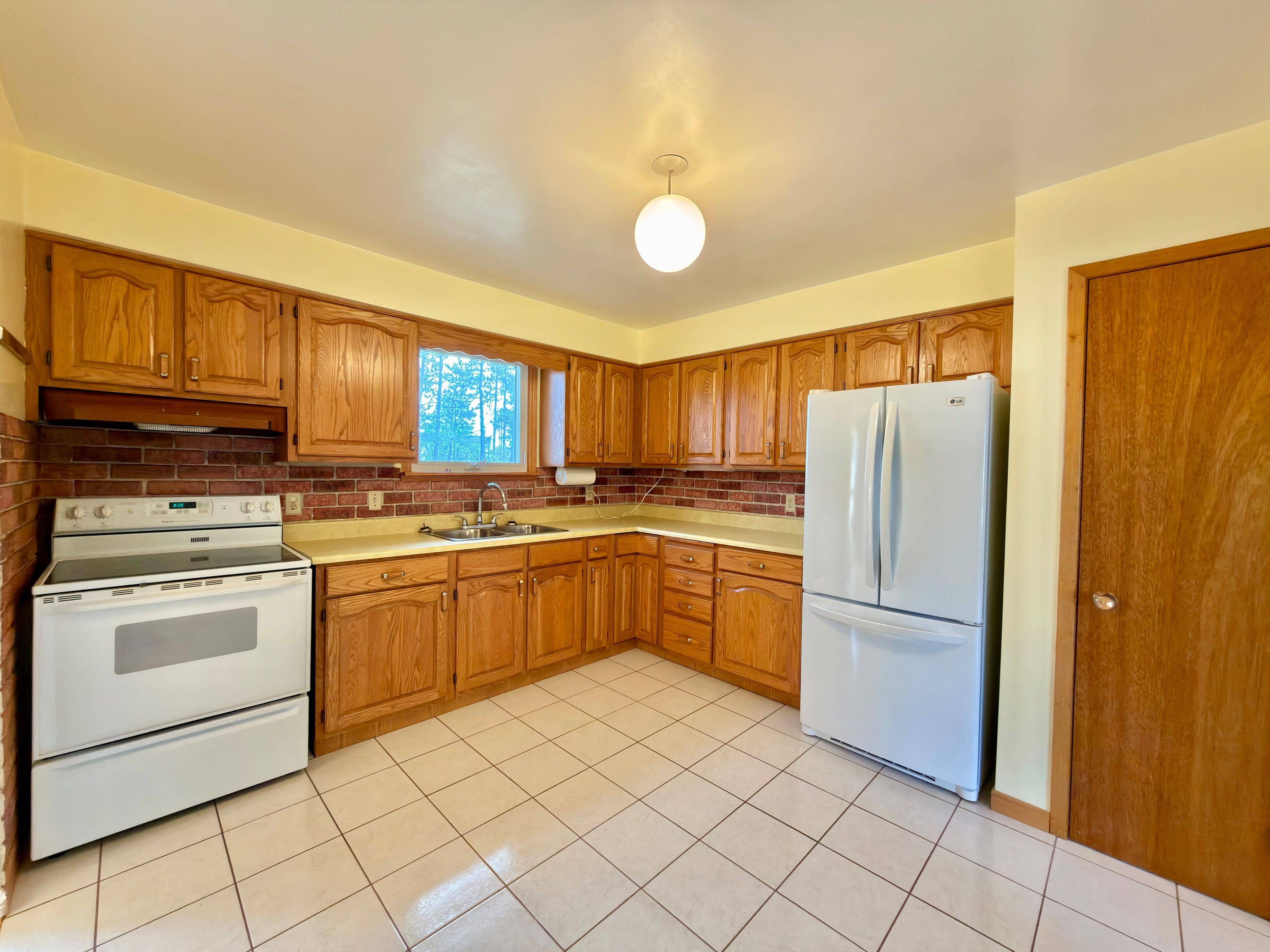 Saugeen Shores, ON N0H 2C3,677 Devonshire RD