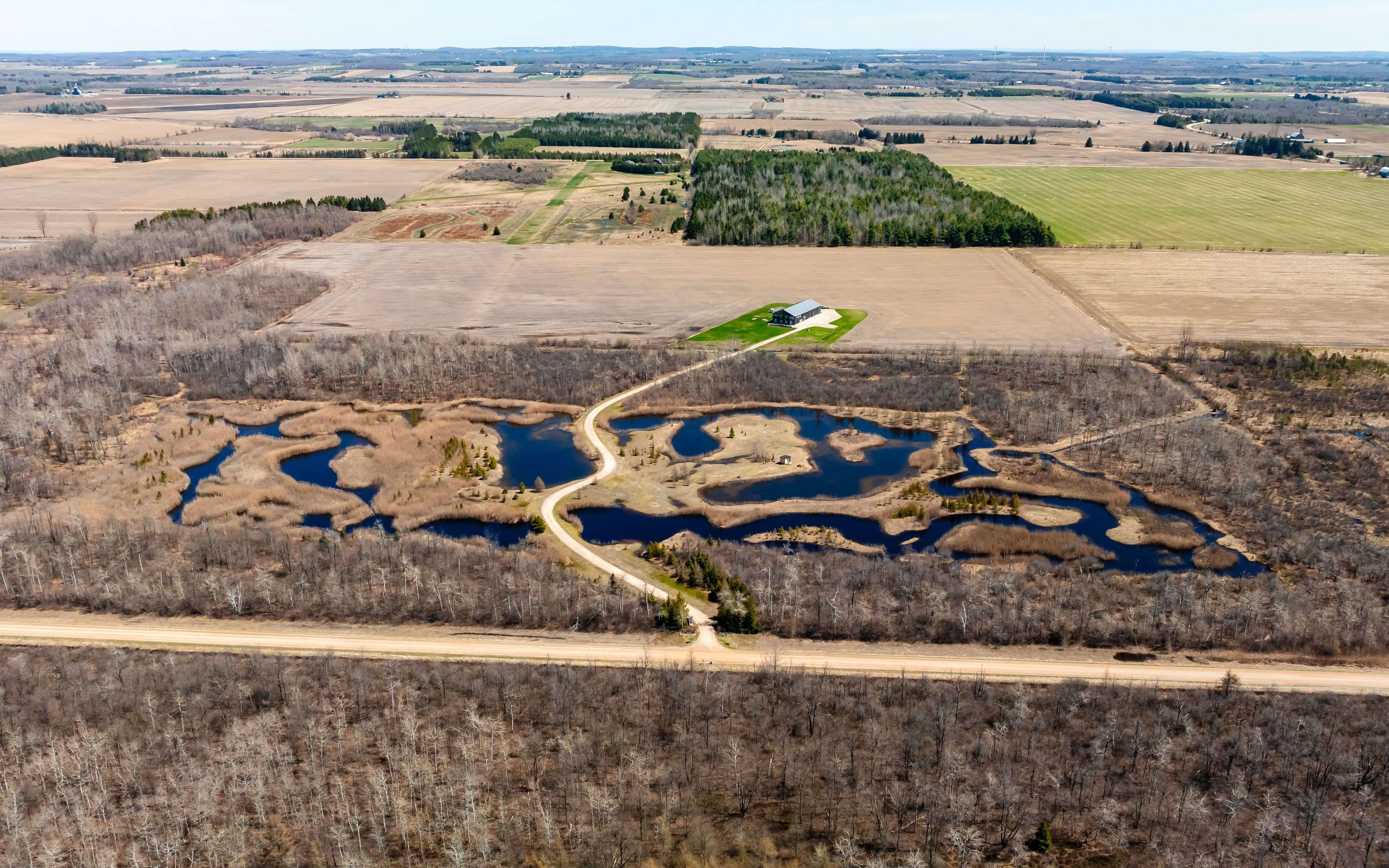 Amaranth, ON L9W 0K1,295089 8th Line