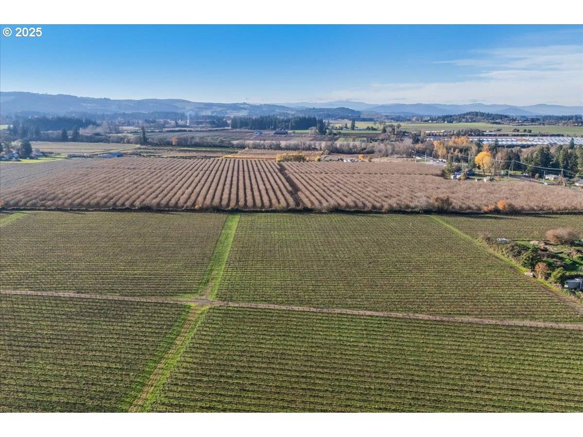 Hillsboro, OR 97123,26050 SW FARMINGTON RD