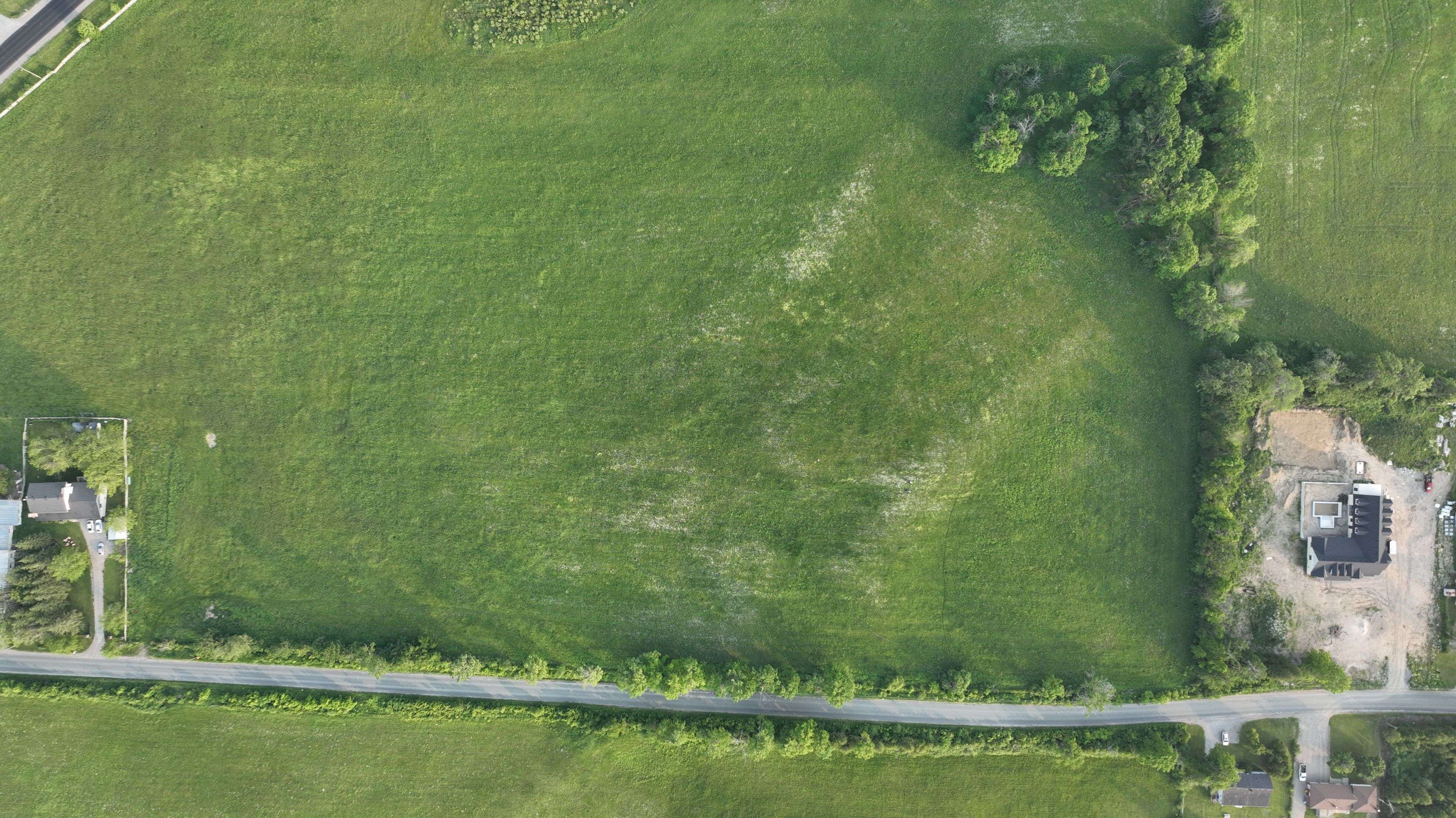 Douro-dummer, ON K9J 6Y1,1420 Nassau RD