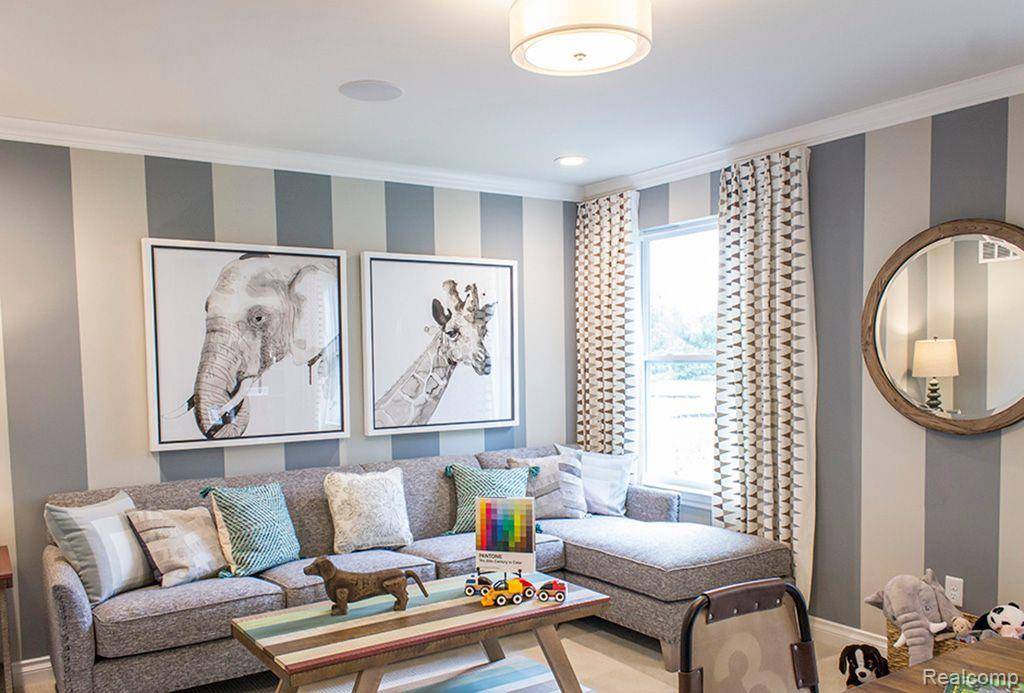 Novi, MI 48375,22683 Novi RD