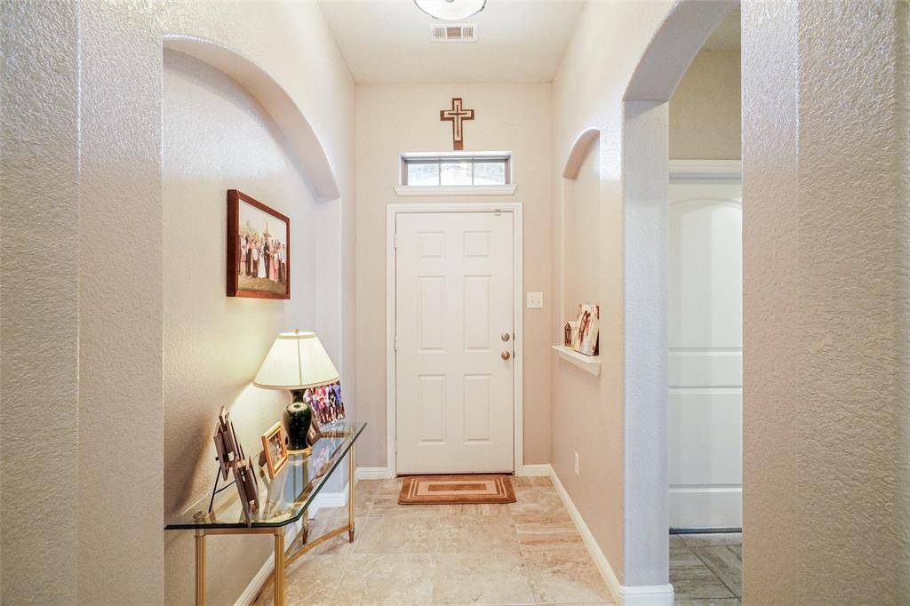 Fort Worth, TX 76179,5901 Mackerel Drive