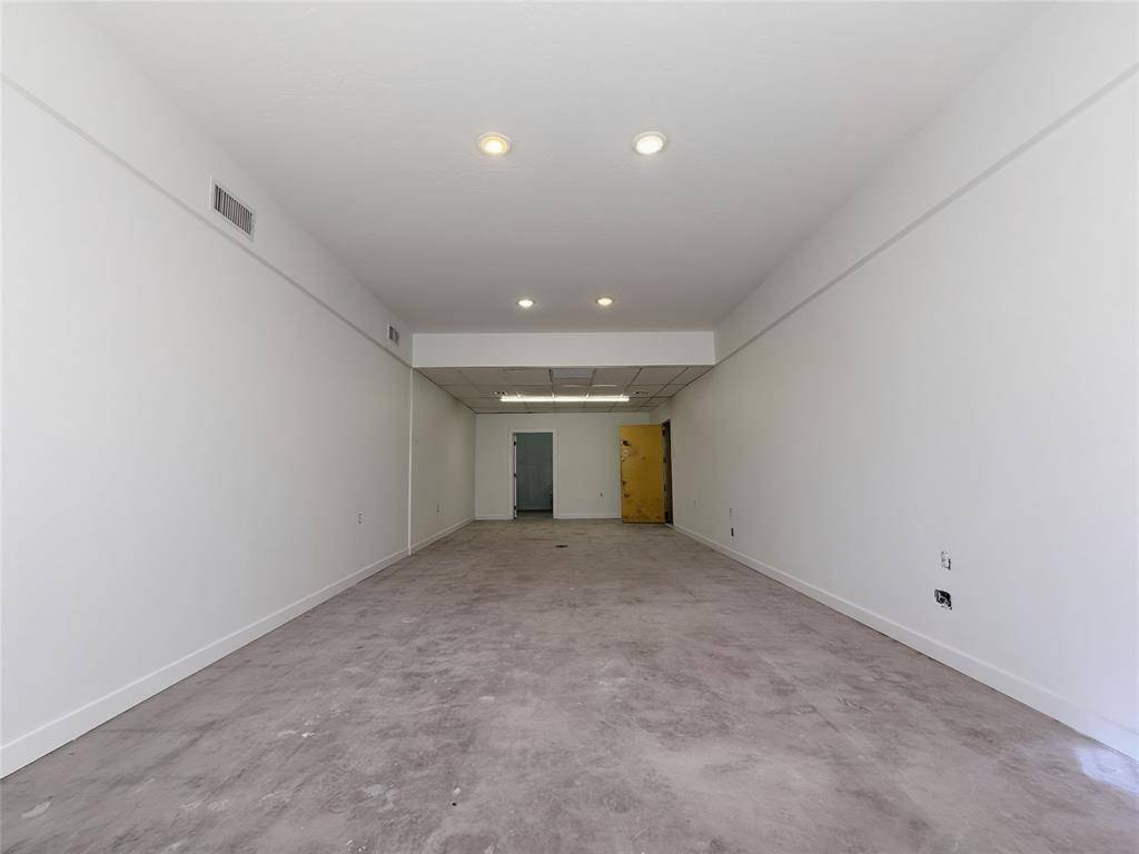 Denison, TX 75020,2531 W Morton Street