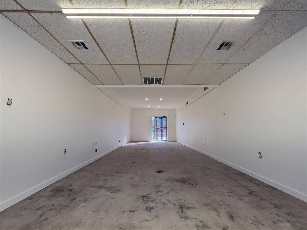 Denison, TX 75020,2531 W Morton Street