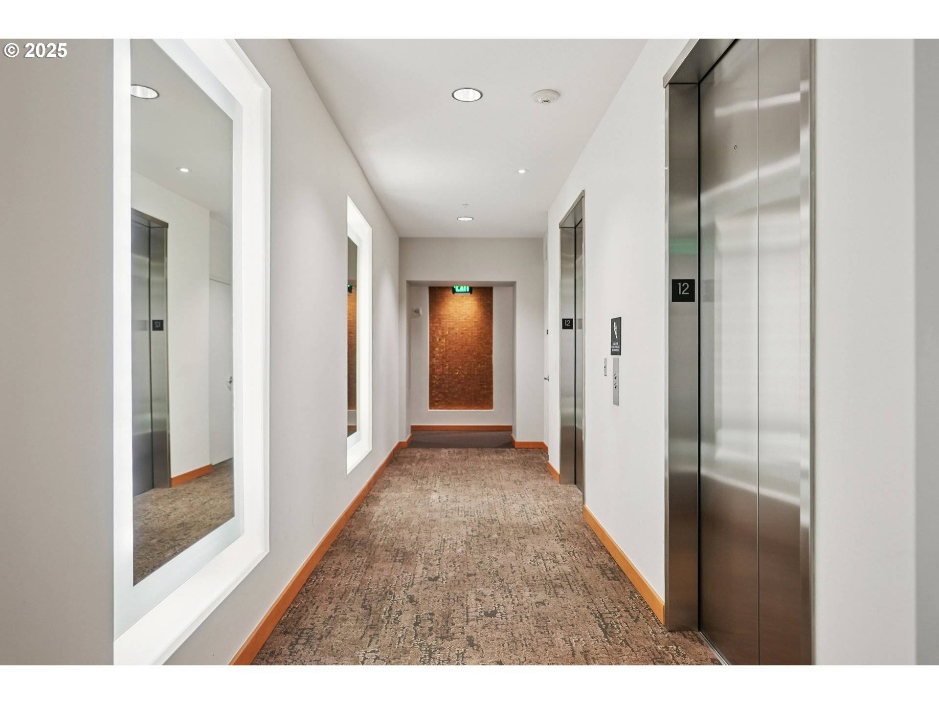 Portland, OR 97201,1920 S RIVER DR #1204