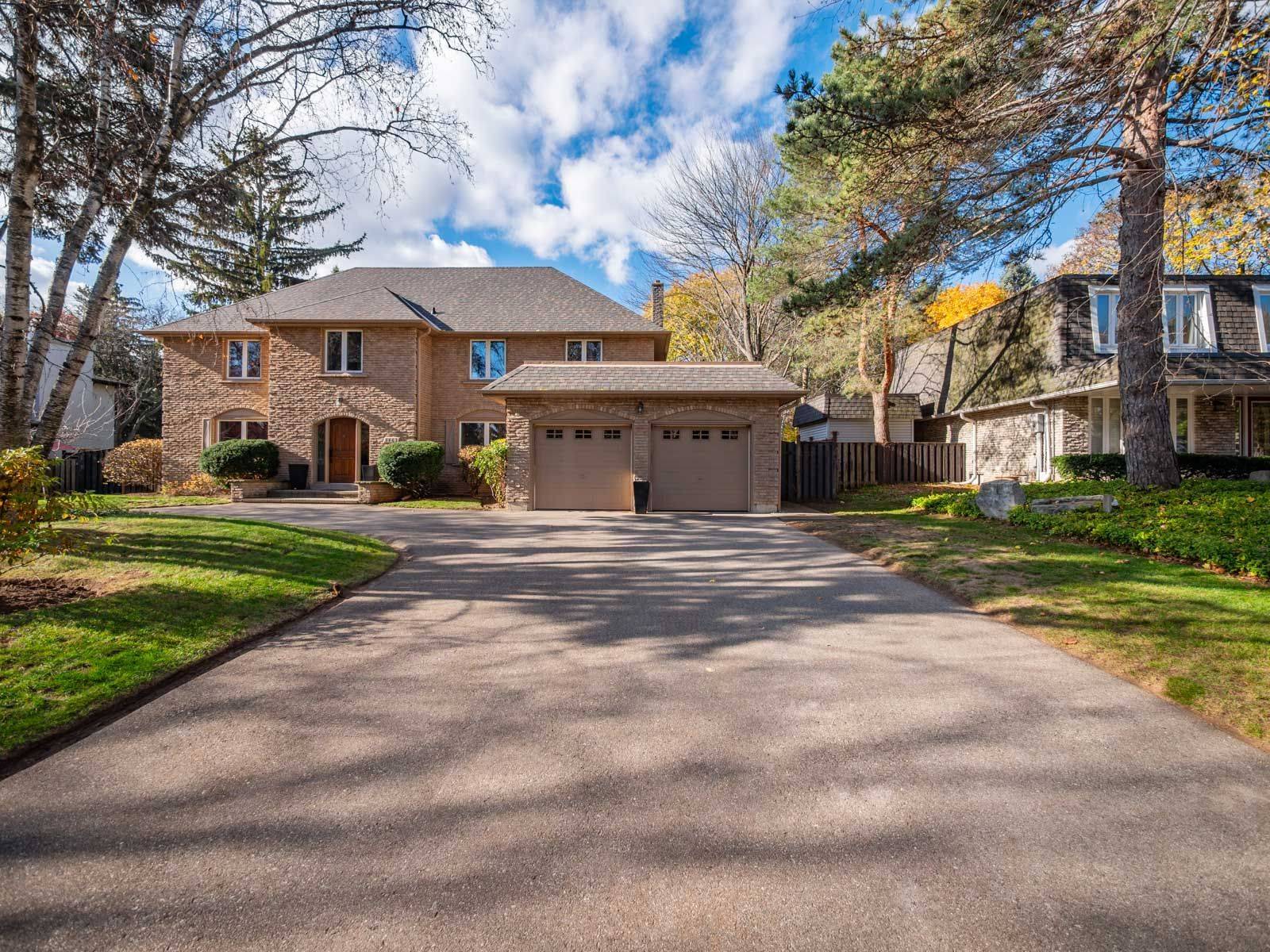 Oakville, ON L6J 5T3,1463 Albion AVE