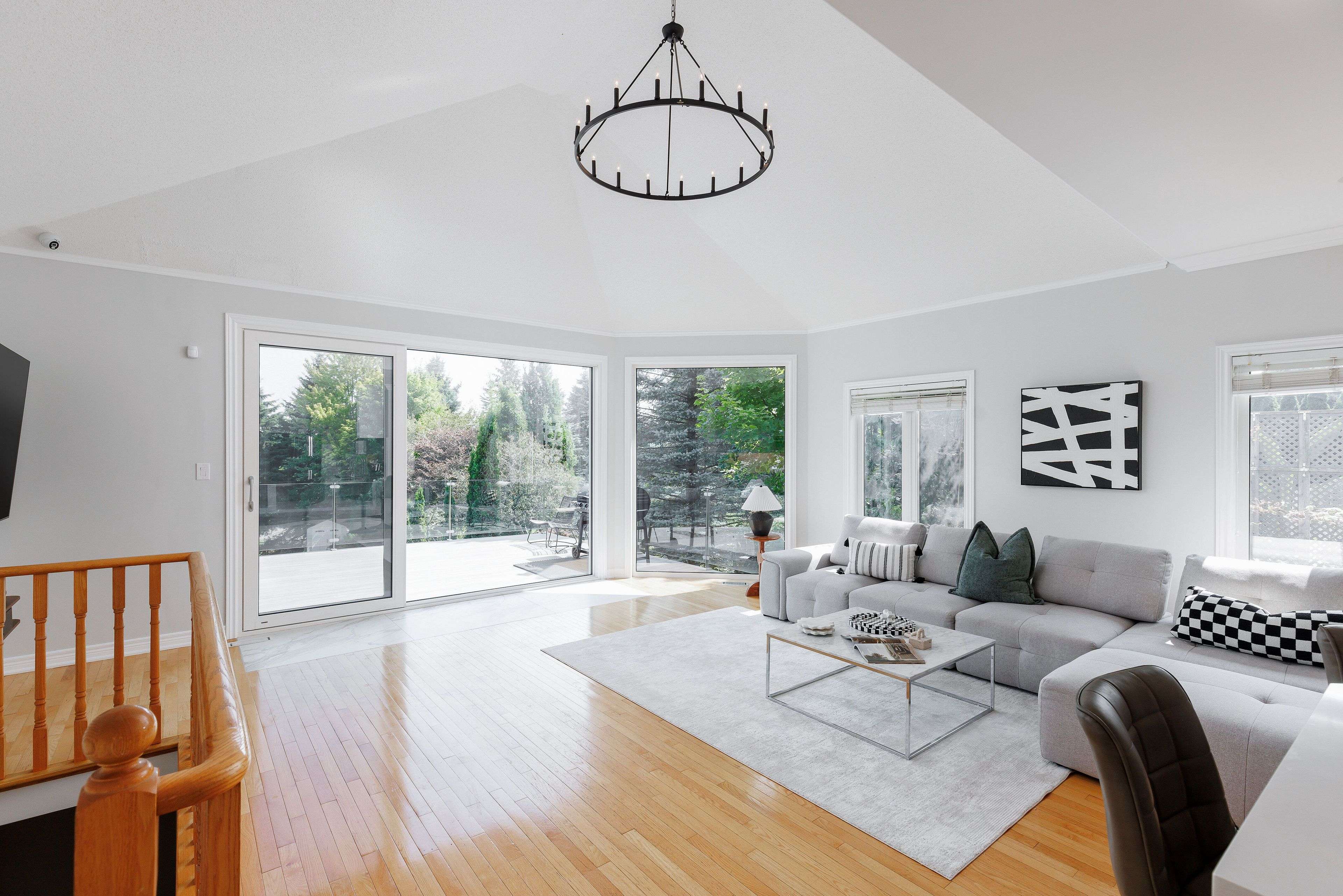 Newmarket, ON L3X 2J6,703 Madeline HTS