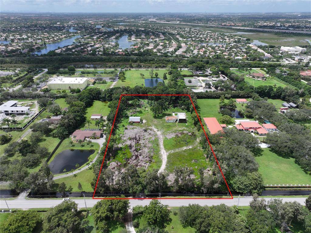 Southwest Ranches, FL 33330,14390 MUSTANG TRL